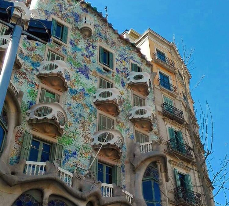 The Antoni Gaudi Guide to Barcelona