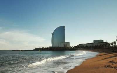 3 Must-see places in Barcelona.
